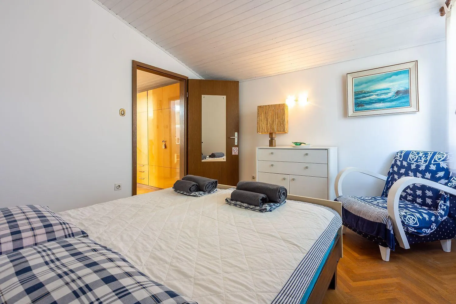 Hundefreundliche Und Strandnahe Villa Mit Meerblick, Privatpool, Grill Kornic 0*,  Croatia
