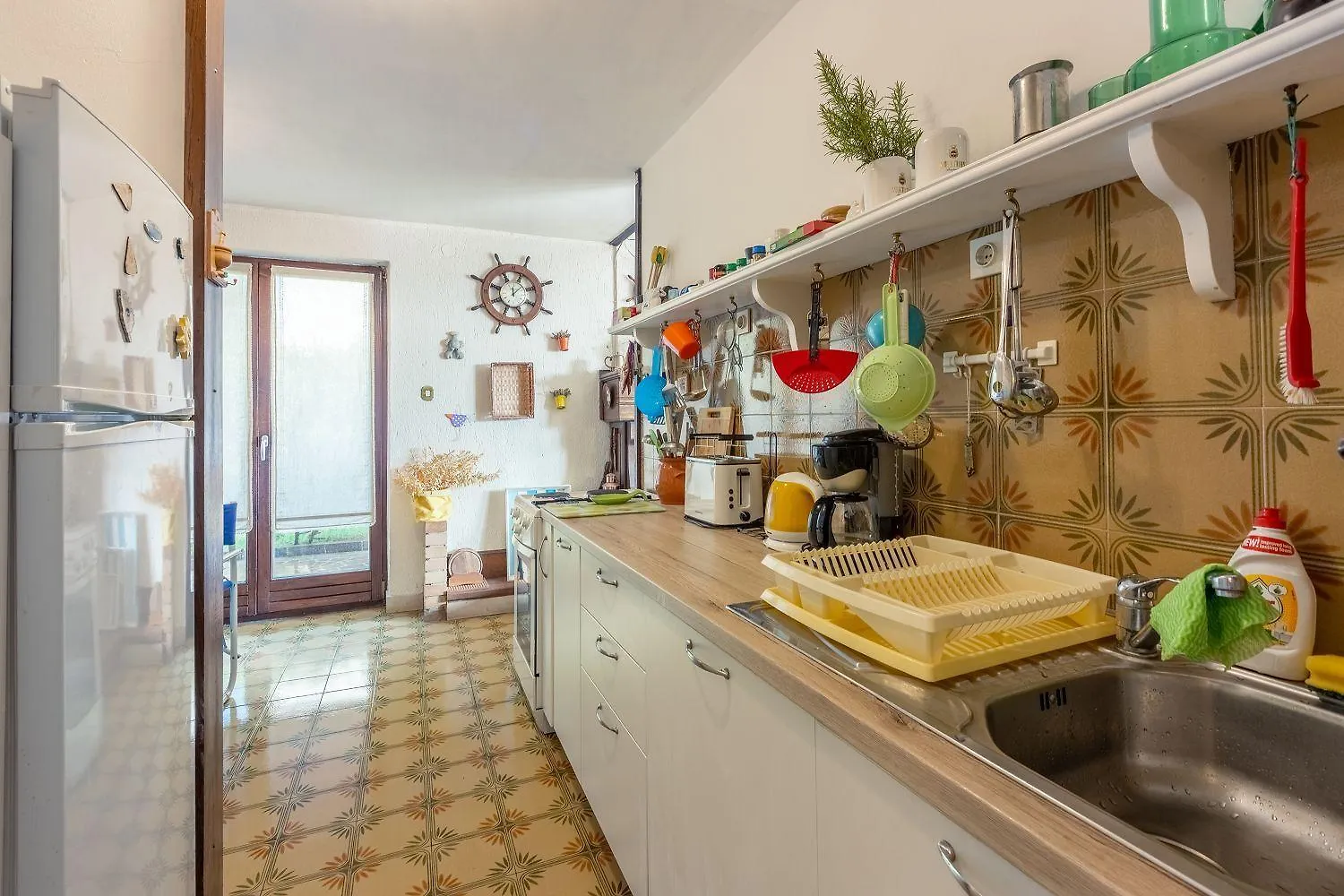 Holiday home Hundefreundliche Und Strandnahe Villa Mit Meerblick, Privatpool, Grill Kornic Croatia